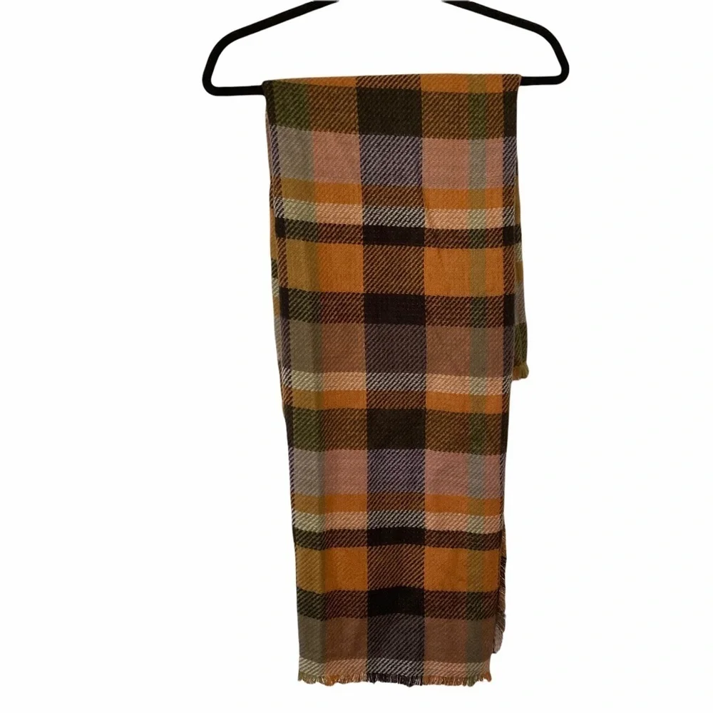 Vince Camuto Fall/Winter Reversible Blanket Scarf